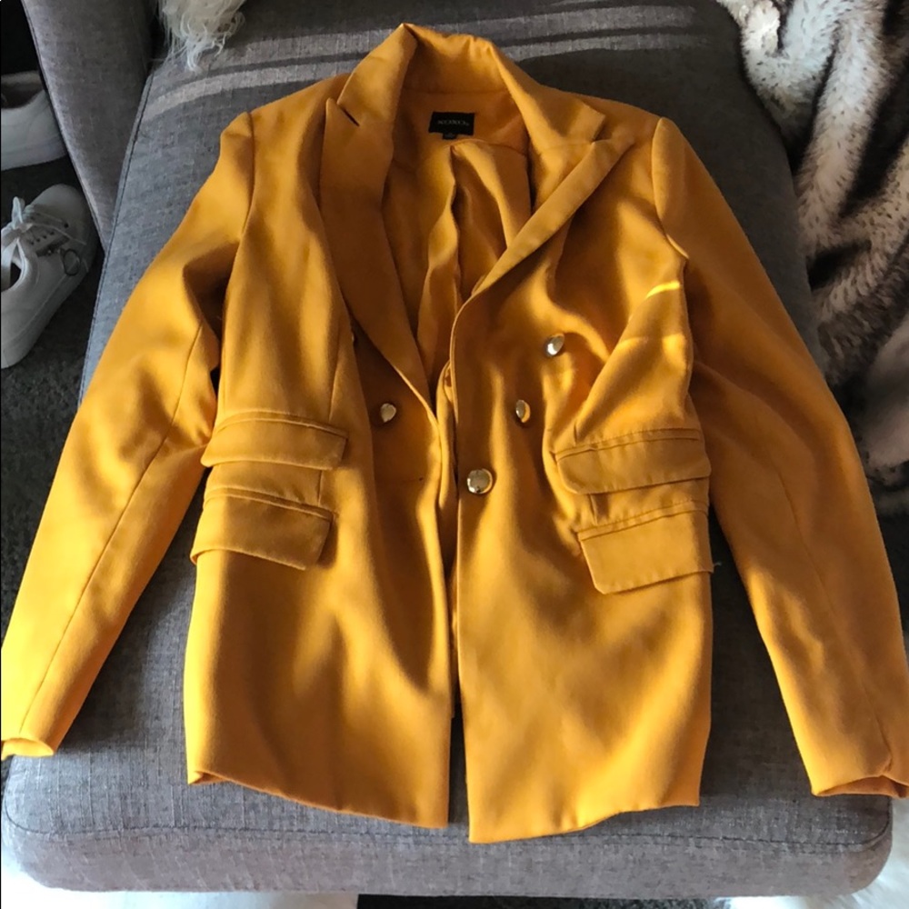 Mustard blazer